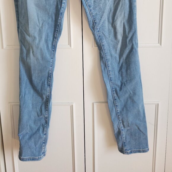 Levi's Women's 311 Skinny Jeans - Light Indigo - Picture 3 of 6